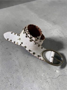 Garuglieri White Studded Italian Leather Belt Scalloped Boho Western Festival